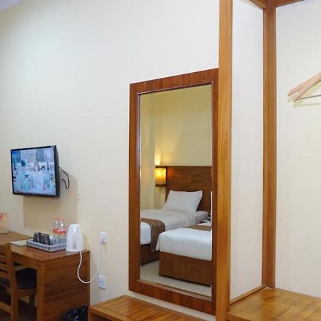 Syailendra Hotel Syariah Jepara Extérieur photo
